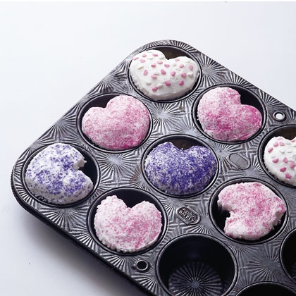 How to Easily make Heart Shaped Cupcakes