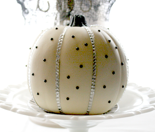 Halloween Painted Pumpkins: Polka Dot Pumpkin