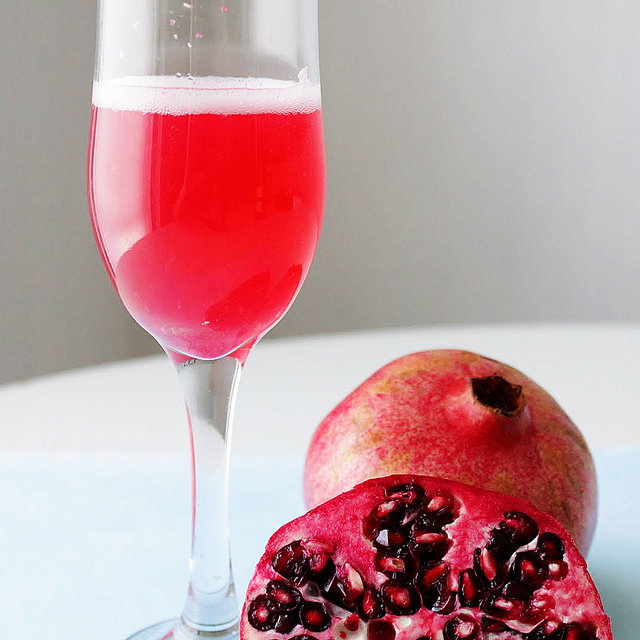 New Year's Eve Pomegranate Champagne Cocktails New Year's Eve Pomegranate Champagne Cocktails