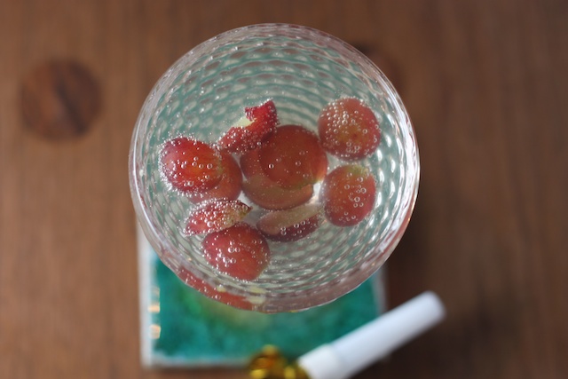 Recipe-Refreshing-Coconut-Champagne-Cocktail Refreshing Coconut Champagne Cocktail